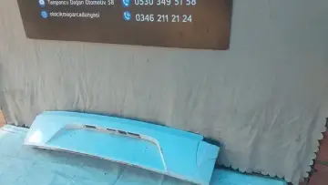 Renault Clio 4 Bagaj Plakalık Bandı 12-15