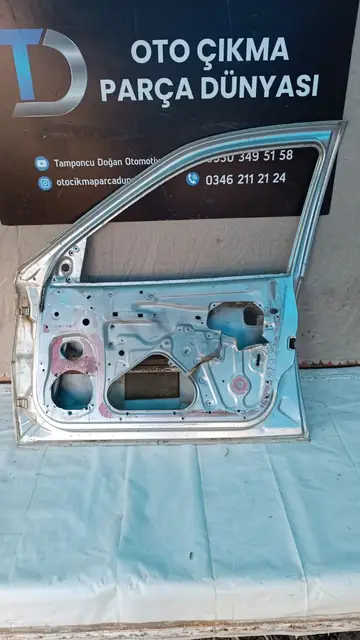 Opel Vectra B Sağ Ön Kapı 01-06