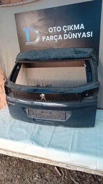 Peugeot 3008 Bagaj Kapağı 18-24
