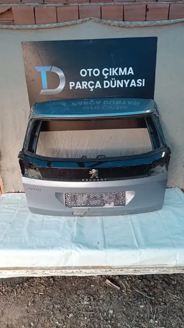 Peugeot 3008 Bagaj Kapağı 18-24