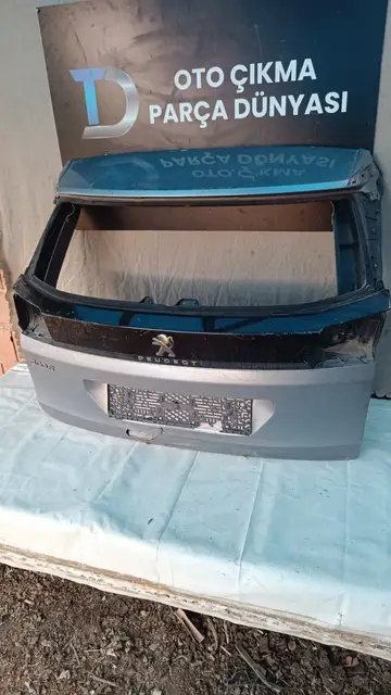 Peugeot 3008 Bagaj Kapağı 18-24