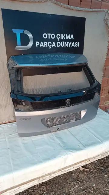 Peugeot 3008 Bagaj Kapağı 18-24