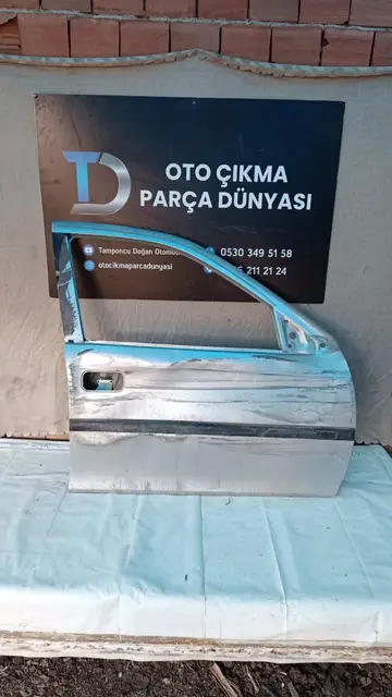 Opel Vectra B Sağ Ön Kapı 01-06
