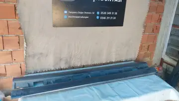 Mercedes Sağ ve Sol Marşpiyel Çıtası