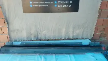Mercedes E Serisi Sağ ve Sol Marşpiyel Çıtası
