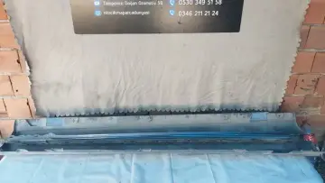 Mercedes Sağ ve Sol Marşpiyel Çıtası