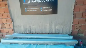 BMW F 30 Sağ ve Sol Marşpiyel Çıtası