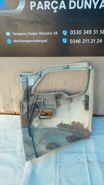 Travego Sağ Ön Tampon (Eski Model)