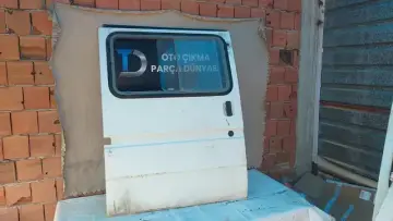 Ford Transit Sağ Sürgülü Kapı 96-99