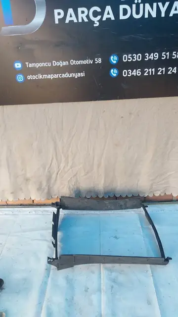Dacia Sandero Radyatör Suportu