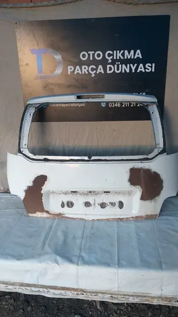 Citroen C 3 Picasso Bagaj Kapağı 17-22