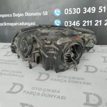 Audi A4 Sağ Far (05-08)