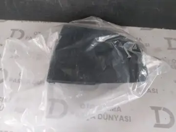 Ford Tourneo Courier Torpido Üst Yuvası