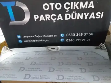 Volkswagen Golf 7 Bagaj Kapağı Spoileri