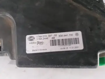 Passat B8.5 Sağ Sis Farı