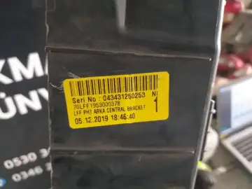Renault Megane 4 Sedan Arka Braketi