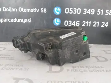 Passat B8.5 Sağ Sis Farı