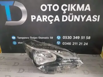 Toyota Yaris Sağ Far