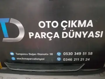 Mercedes W212 Makyajlı Arka Difüzörü