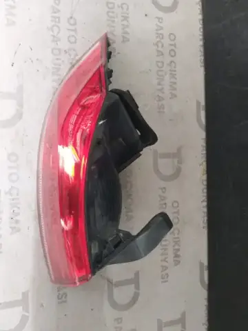 Volkswagen Passat B8 Sol Dış Stop