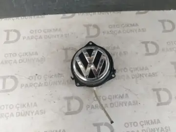 Volkswagen Passat B8 Bagaj Açma Kapağı