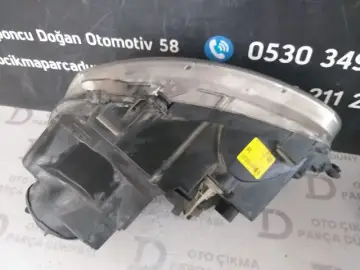 Volkswagen Golf 5 Sağ Far (03-10)