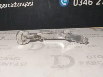 Volkswagen Passat B8 Sağ Ayna Sinyali