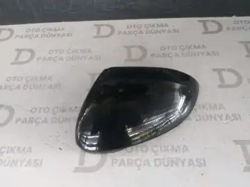 Volkswagen B8 Sol Dikiz Ayna Kapağı