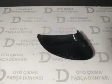 Volkswagen B8 Sol Dikiz Ayna Kapağı