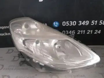 Renault Clio 3 Sağ Far