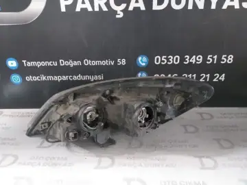 Kia Ceed Sağ Far (09-12)