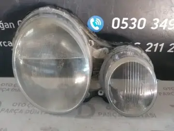 Mercedes E Serisi W210 Sağ Far Camı (96-00)