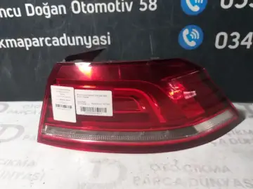 Volkswagen Passat B8 Sağ Dış Stop