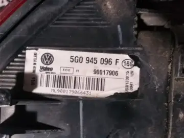 Volkswagen Golf 7 Sağ Dış Stop (13-17)