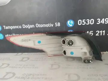 Ford Focus 3 Sağ Stop Sedan