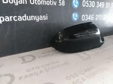 Audi A3 Sağ Ayna Kapağı (11-12)