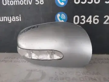 Mercedes W164 W203 W211 W220 E320 E350 E500 Sağ Ayna Kapağı Sinyalli