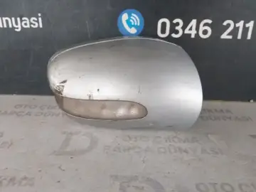 Mercedes W164 W203 W211 W220 E320 E350 E500 Sağ Ayna Kapağı Sinyalli