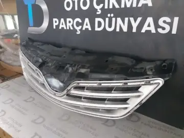 Toyota Corolla Ön Panjur Komple Kromlu (11>)