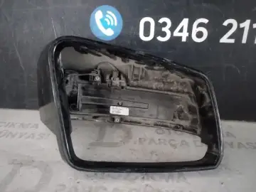 Mercedes W117 W176 W204 W212 Sağ Dikiz Ayna Kapağı Sinyalli