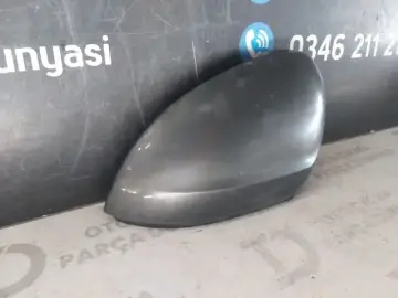 Volkswagen Passat B8 Sol Ayna Kapağı (15-18)