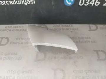 Skoda Octavia MK3 Sağ Ayna Kapağı