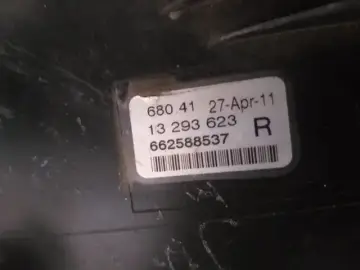 Opel Astra J Sağ Sis Farı (10-14)