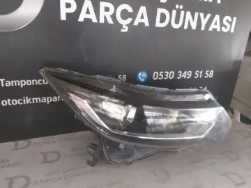 Nissan Qashqai J11 Sağ Far