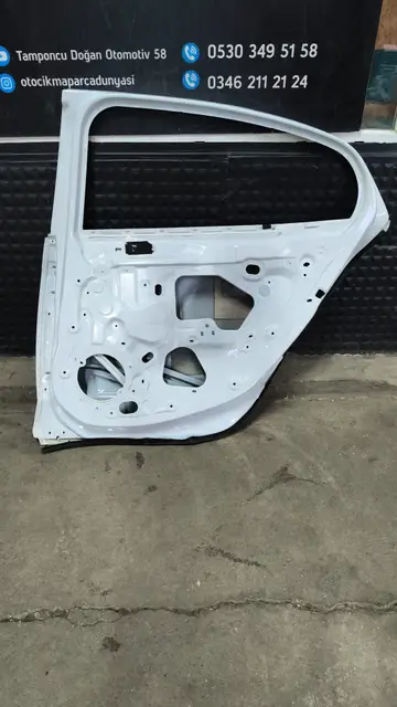 Renault Megane 4 Sağ Arka Kapı [16-25]