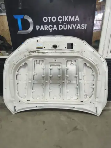 Toyota Hilux Ön Kaput