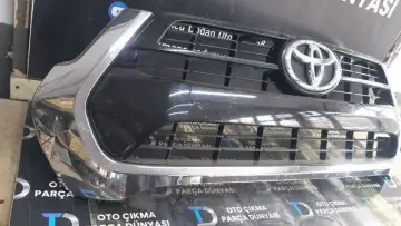 Toyota Hilux Ön Panjur [16-18]