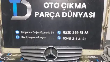 Mercedes Cls W204 Ön Panjur [04-08]