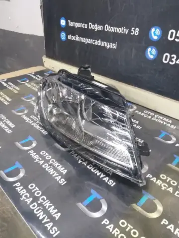 Audi A3 Sağ Far