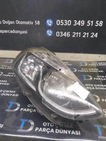 Renault Clio 4 Sağ Far